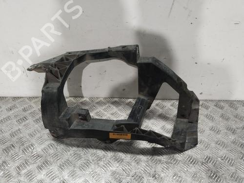 Venstre forlygtestøtte SMART FORFOUR (454) 1.3 (454.031) (95 hp) 32329231