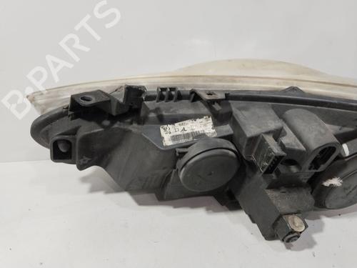 Right headlight PEUGEOT 307 SW (3H) 1.6 HDI 110 | BP30722613C29