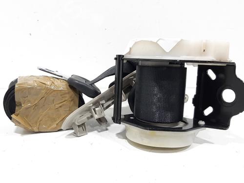 Used Rear right seatbelt Rear right seatbelt MAZDA 5 (CR) 2.0 CD (CR19) (143 hp) 8631832 8631832