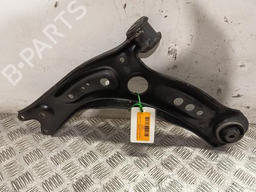 Used Right front suspension arm Right front suspension arm 37021059 37021059