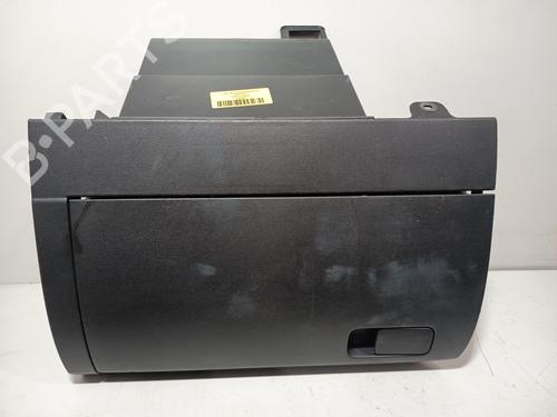 Used Glove box Glove box 38286938 38286938