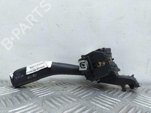 Used Headlight switch Headlight switch SEAT TOLEDO III (5P2) [2004-2009] 5218239 5218239