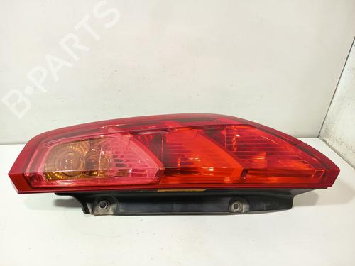 left-taillight-fiat-grande-punto-199_-2005-34346511 main image