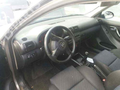 Left taillight SEAT LEON (1M1)  | BP5202061C34 