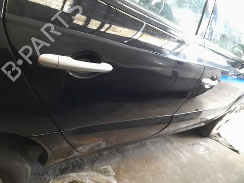 Used Right rear door Right rear door 39493932 39493932