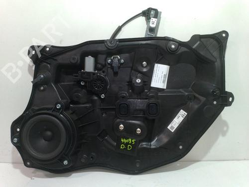 Rudehejsemekanisme Højre foran Rudehejsemekanisme Højre foran MAZDA CX-3 (DK) 1.5 SKYACTIV-D (DK2WS, DK5FW) (105 hp) 16817746 16817746