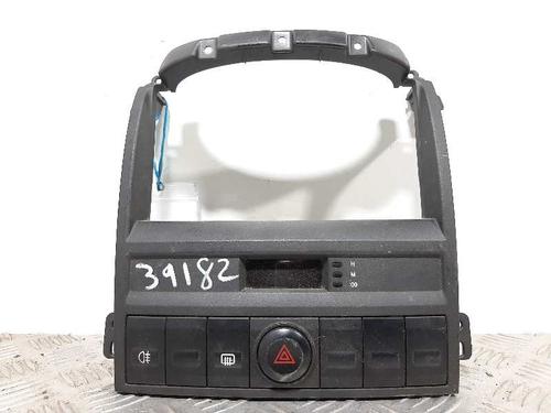 Used Warning switch Warning switch KIA SORENTO I (JC) 2.5 CRDi 4WD (140 hp) 5931135 5931135