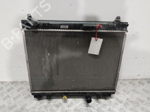 Used Water radiator TOYOTA YARIS (_P9_) 1.4 D-4D (NLP90_, NLP90R) (90 hp) 32124873