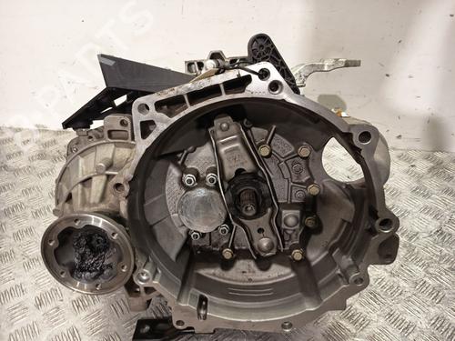 Used Gearbox Gearbox VW GOLF VII (5G1, BQ1, BE1, BE2) 1.6 TDI 4motion (110 hp) 33437008 33437008