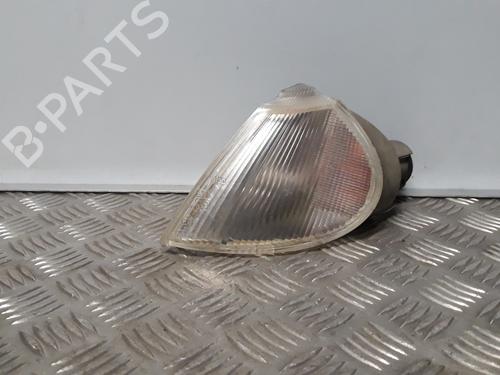Used Left front indicator Left front indicator RENAULT LAGUNA I (B56_, 556_) [1993-2002] 5199338 5199338