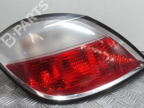 Used Left taillight OPEL ASTRA H (A04) [2004-2014]  7303111