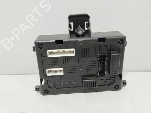 electronic-module-renault-clio-iii-br01-cr01-2005-2006-2007-2008-2009-2010-2011-2012-2013-2014-39958049 main image