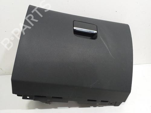 Used Glove box MERCEDES-BENZ A-CLASS (W176) A 180 CDI (176.000) (109 hp) 14993585