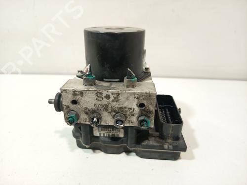 Used ABS pump ABS pump VW POLO V (6R1, 6C1) 1.6 TDI (90 hp) 33402467 33402467