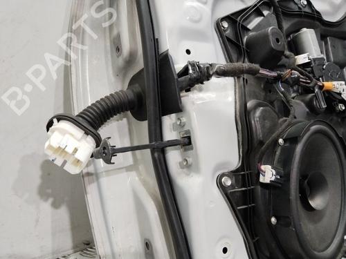 Right front door MAZDA 3 (BK)  | BP18408643C3 