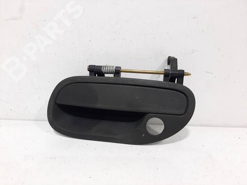 Used Rear left exterior door handle Rear left exterior door handle VOLVO V40 Estate (645) 1.8 (122 hp) 6777411 6777411