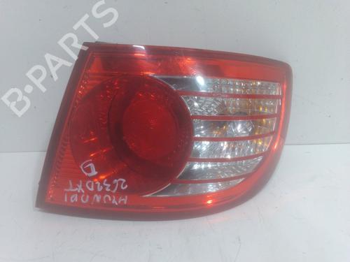 Used Right taillight HYUNDAI ELANTRA III (XD) 1.6 (105 hp) 12998664