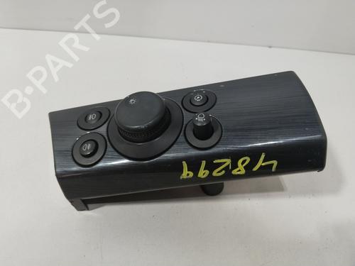 Used Headlight switch OPEL ASTRA H (A04) [2004-2014]  28117702