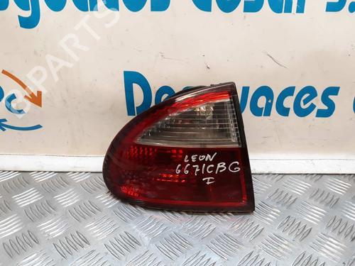 Used Left taillight Left taillight SEAT LEON (1M1) [1999-2006] 5193517 5193517