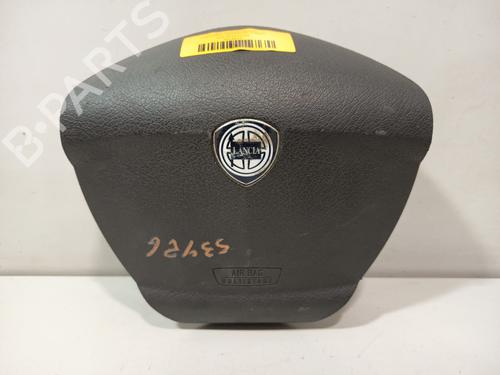 Used Driver airbag Driver airbag LANCIA YPSILON (843_) 1.3 D Multijet (843.AXE11, 843.AXE1A) (90 hp) 33963852 33963852