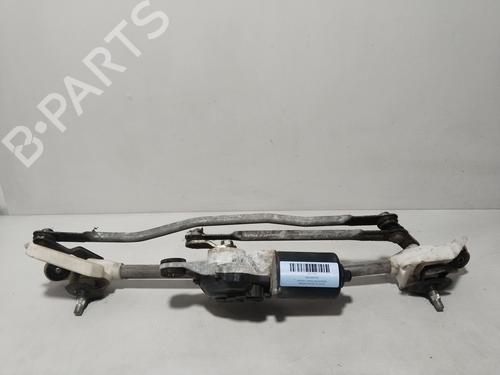 Used Front wiper motor NISSAN MICRA III (K12) 1.2 16V (80 hp) 31595171