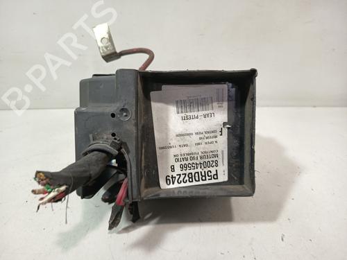Fuse box RENAULT LAGUNA II (BG0/1_) 1.9 dCi (BG08, BG0G) | BP32325871E1