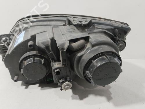Scheinwerfer rechts KIA SORENTO I (JC) 2.5 CRDi 4WD | BP30528511C29 