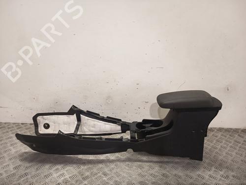 Used Armrest / Center console Armrest / Center console KIA RIO III (UB) 1.2 CVVT (84 hp) 39514497 39514497
