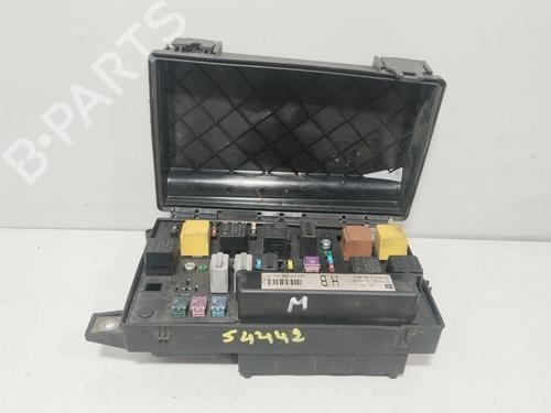 Used Fuse box Fuse box 38702707 38702707