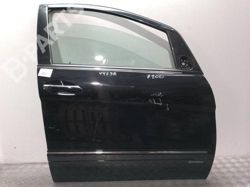 Used Right front door MERCEDES-BENZ B-CLASS Sports Tourer (W245) B 200 (245.233) (136 hp) 9444971