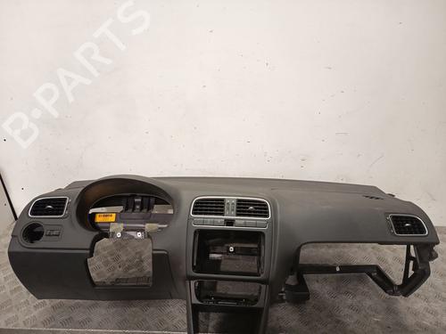 Salpicadero Salpicadero VW POLO V (6R1, 6C1) 1.6 TDI (90 hp) 33799506 33799506