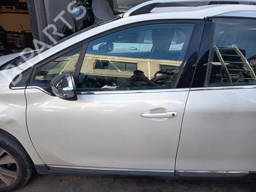 left-front-door-peugeot-2008-i-cu_-2013-39493943 main image