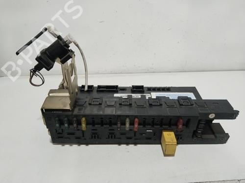 Used Fuse box Fuse box MERCEDES-BENZ C-CLASS (W203) C 180 (203.035) (129 hp) 24999900 24999900