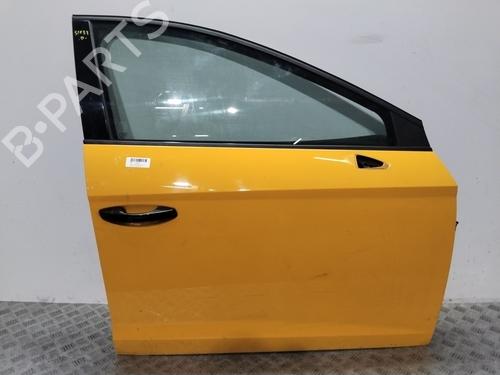 Used Right front door SEAT LEON (5F1) 1.4 TGI (110 hp) 24435297