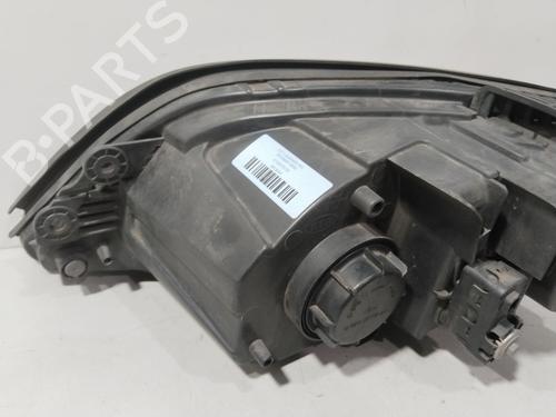 Scheinwerfer rechts KIA SORENTO I (JC) 2.5 CRDi 4WD | BP30528511C29 