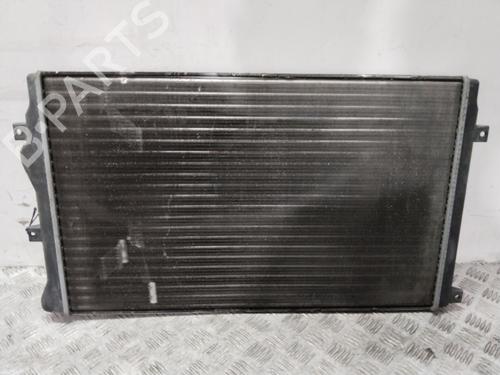 Køler SEAT LEON (1P1)  | BP18853315M31 