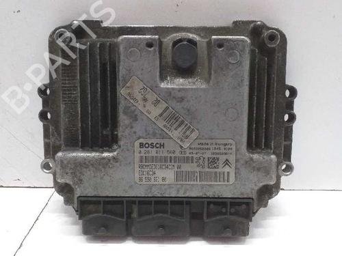 Used Engine control unit (ECU) Engine control unit (ECU) PEUGEOT 206 Hatchback (2A/C) [1998-2012] 5194780 5194780
