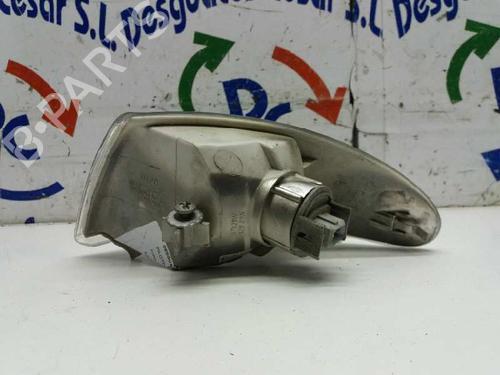 Right front indicator FORD MONDEO I (GBP) | BP5171986C33 - Image 2
