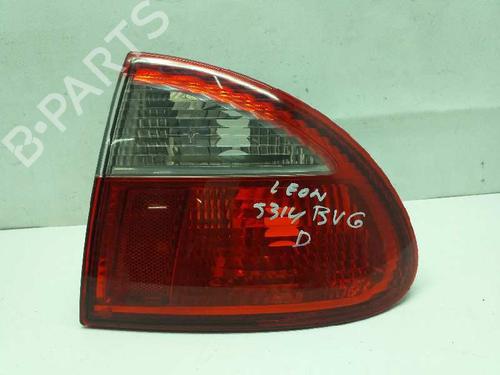 Used Right taillight Right taillight SEAT LEON (1M1) [1999-2006] 5202983 5202983