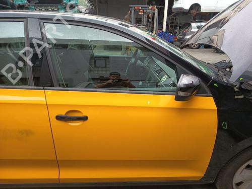 Dør højre fortil Dør højre fortil SEAT TOLEDO IV (KG3) 1.6 TDI (115 hp) 39808477 39808477