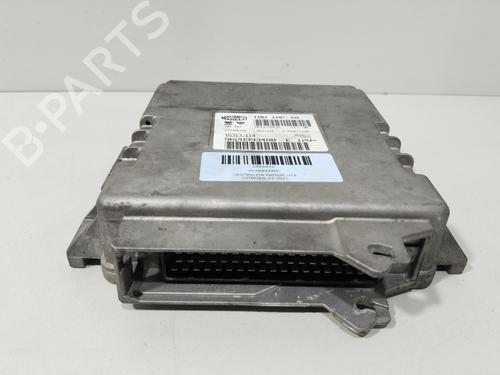 Used Engine control unit (ECU) CITROËN ZX (N2) 1.4 i (75 hp) 28111715