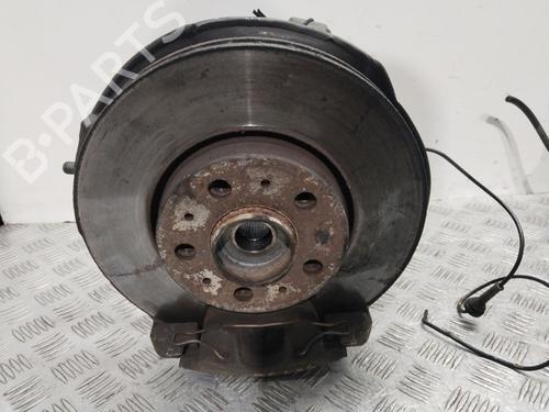 Used Right front steering knuckle VOLVO S60 I (384) 2.4 D (163 hp) 24925193
