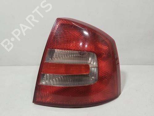 right-taillight-skoda-octavia-ii-1z3-2004-2005-2006-2007-2008-2009-2010-2011-2012-2013-32092071 main image