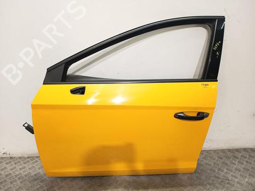 left-front-door-seat-leon-5f1-2012-2013-2014-2015-2016-2017-2018-2019-2020-2021-36357718 main image