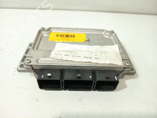Used Engine control unit (ECU) Engine control unit (ECU) CITROËN C4 I (LC_) 1.4 16V (88 hp) 34520494 34520494