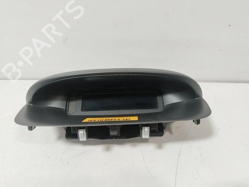 display-monitor-renault-megane-iii-hatchback-bz01_-b3_-2008-38267344 main image