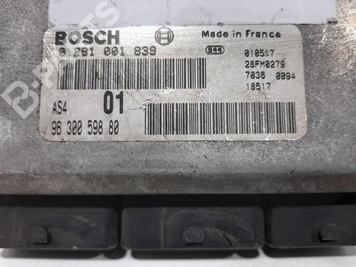 Used Engine control unit (ECU) CITROËN SAXO (S0, S1) 1.5 D (57 hp) 6956008