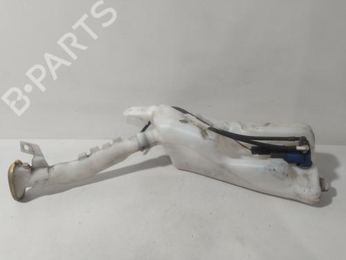 windscreen-washer-tank-renault-clio-iv-bh_-2012-2013-2014-2015-2016-2017-2018-2019-2020-2021-31063904 main image