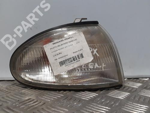 Used Right front indicator Right front indicator HYUNDAI ACCENT I (X-3) 1.5 i 12V (88 hp) 5206826 5206826