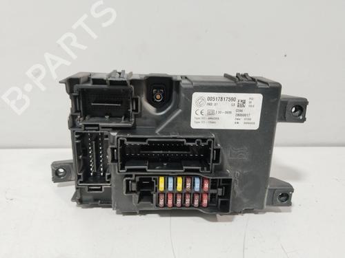 Used Fuse box Fuse box 38266946 38266946